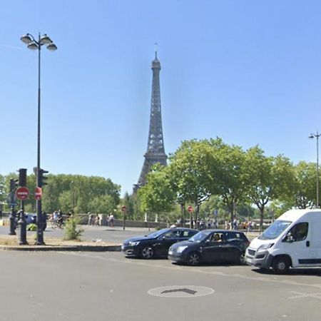 Av Montaigne Champs Elysee Paris Luaran gambar